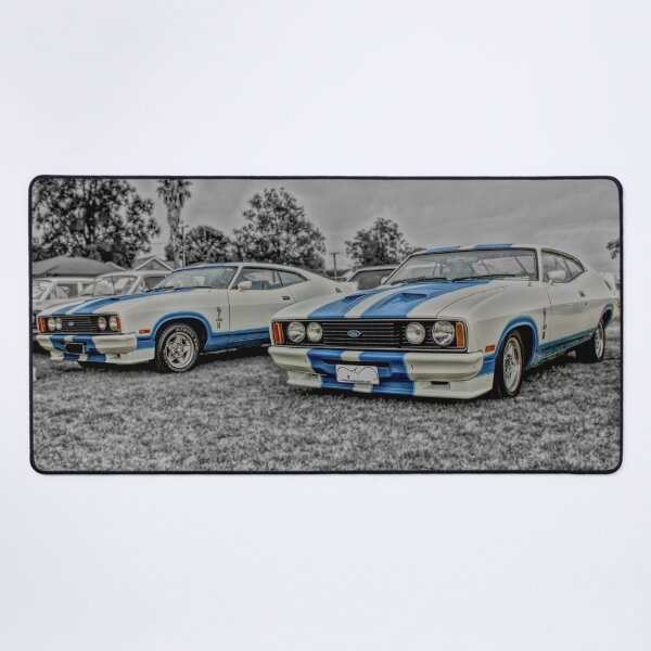 Artikelvorschau, Australische Ford Falcon XC Cobras entworfen und verkauft von Cars around Adelaide.