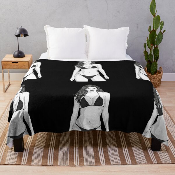Vista previa del artículo con la obra «Bikini - Hermosa chica con estilo en bikini negro», diseñado y vendido por LoveandNature.