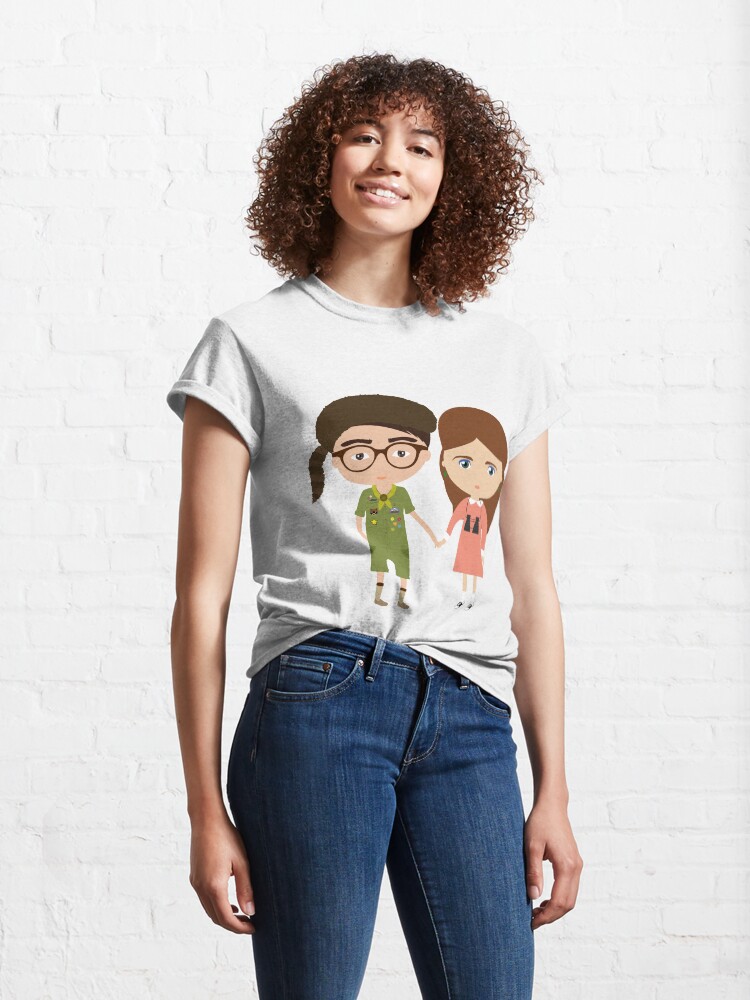 Imagen 4 de 7, Camiseta clásica con la obra Moonrise Kingdom, diseñada y vendida por creotumundo.