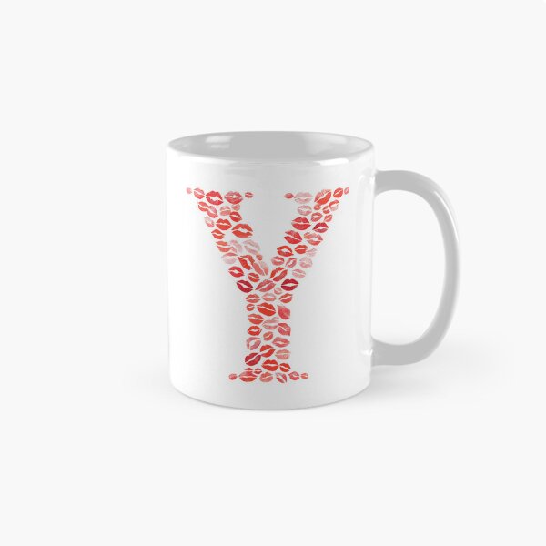 Aperçu de l'œuvre Tee Shirt Bisous - T Shirt Bisous Lettre Y créée et vendue par hero08.