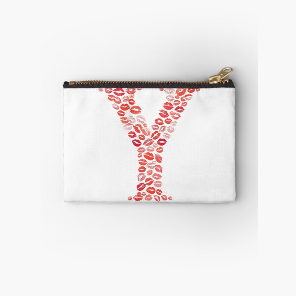 Aperçu de l'œuvre Tee Shirt Bisous - T Shirt Bisous Lettre Y créée et vendue par hero08.