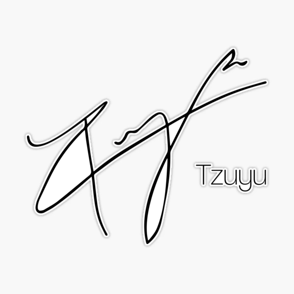 Tzuyu's autograph (with her name)