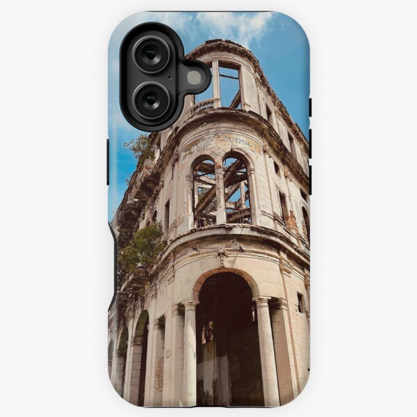 They will crowd Street, Havana. iPhone Tough Case