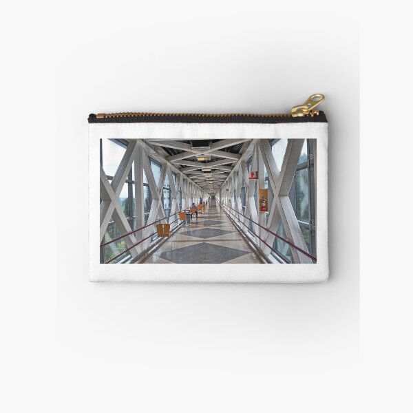 Artikelvorschau, Luftbrücke entworfen und verkauft von Bruce  Dickson.
