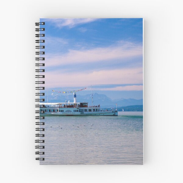 Artikelvorschau, Raddampfer Herrsching auf dem Ammersee, Deutschland entworfen und verkauft von Kasia Design.