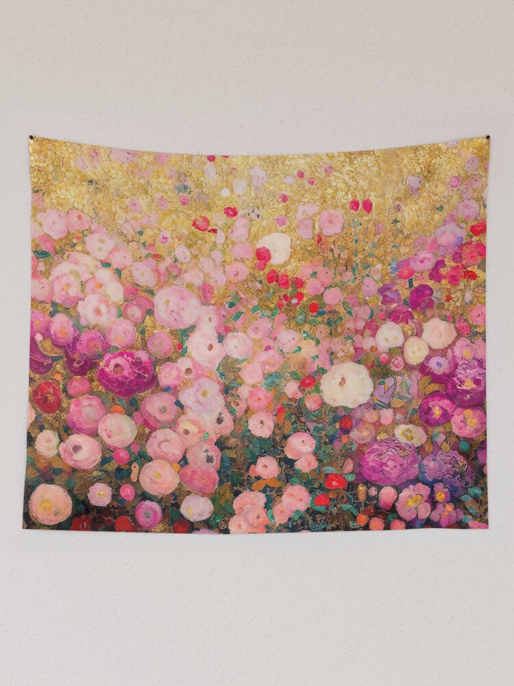 Aperçu 2 sur 3. Tentures avec l'œuvre Fleurs roses de Gustav Klimt créée et vendue par maniacfitness.