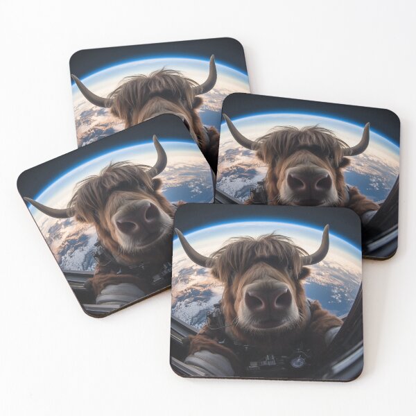 Artikelvorschau, Internationale Raumstation Cosmic Cow entworfen und verkauft von Modern-Classic.