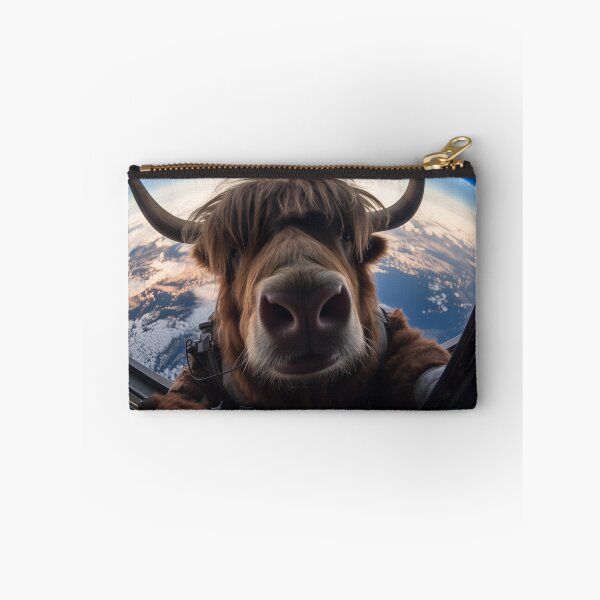 Artikelvorschau, Internationale Raumstation Cosmic Cow entworfen und verkauft von Modern-Classic.