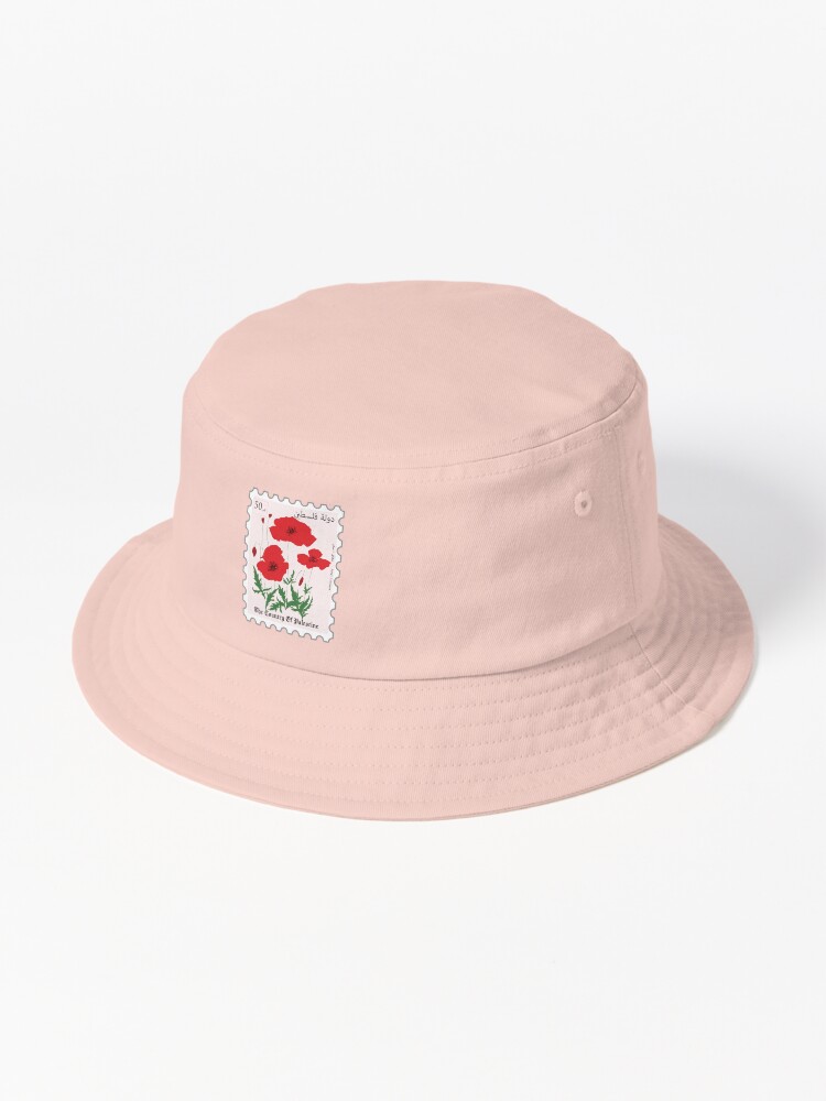 Imagen 1 de 6, Gorro de pescador con la obra Flores de amapola franqueo palestino, diseñada y vendida por ZaynahJArt.