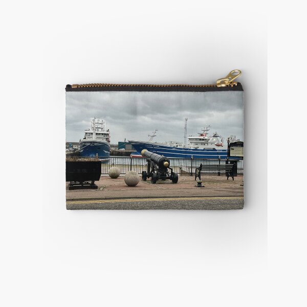 Artikelvorschau, Peterhead, im Nordosten Schottlands. entworfen und verkauft von Howard Boyd.