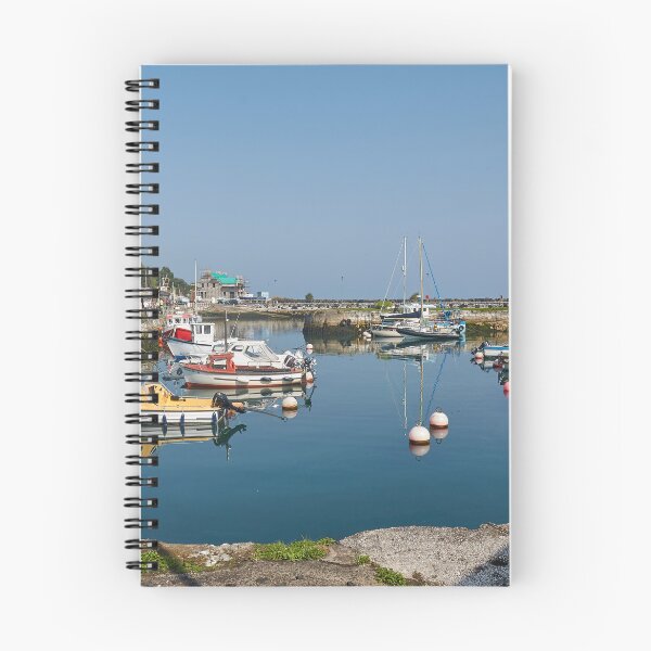 Artikelvorschau, Carnlough in der Grafschaft Antrim. entworfen und verkauft von Howard  Boyd.
