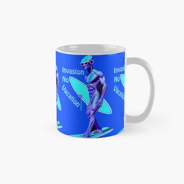 Artikelvorschau, Urlaub von der Invasion: Nightstorm Alien Surfer Tee entworfen und verkauft von leyfinder.