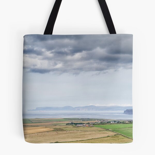 Item preview, Mirando hacia Orkney desde Caithness, Escocia designed and sold by Iain MacLean.
