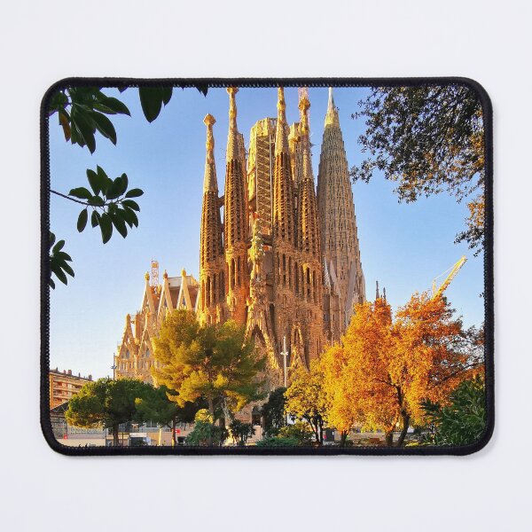 Item preview, La Sagrada Familia in Barcelona designed and sold by Barcelona Gifts.