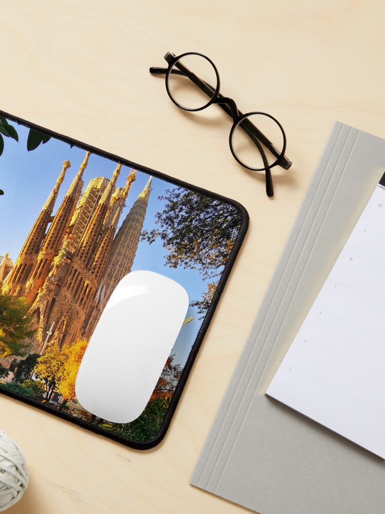 Thumbnail 3 of 5, Mouse Pad, La Sagrada Familia in Barcelona designed and sold by BarcelonaGifts.