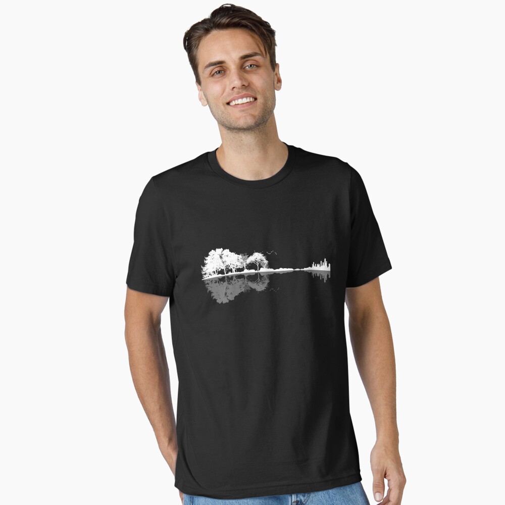 Vista previa del artículo con la obra «Camiseta esencial», diseñado y vendido por maryedenoa.