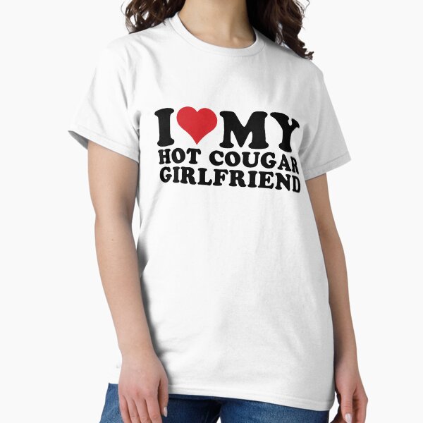 Artikel-Vorschau von Ich liebe meine heiße Cougar-Freundin. Ich liebe meine heiße Cougar, designt und verkauft von zeraldart.