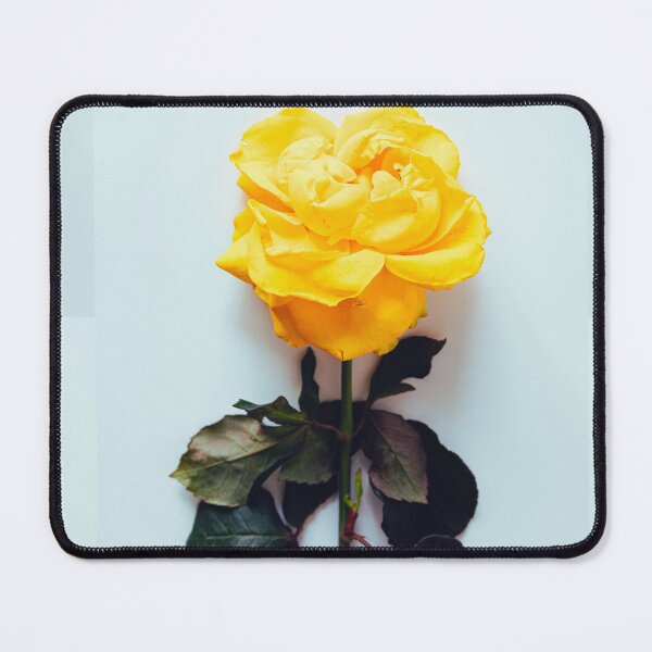 Item preview, Pequeña flor de rosa amarilla designed and sold by SabinasDesigns.