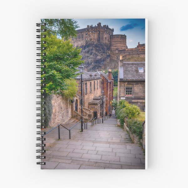 Artikelvorschau, Edinburgh Castle The Vennel Schottland entworfen und verkauft von GG WALL ART.