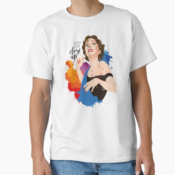Close up Classic T-Shirt