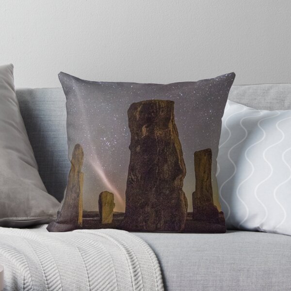 Callanish, Aurora and the phenomenon Steve Throw Pillow