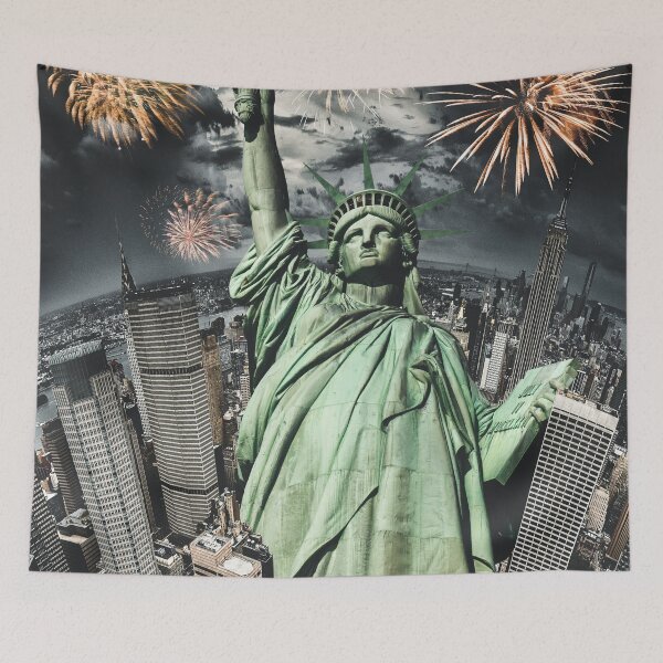 Item preview, statue of liberty in manhattan designed and sold by franckreporter.
