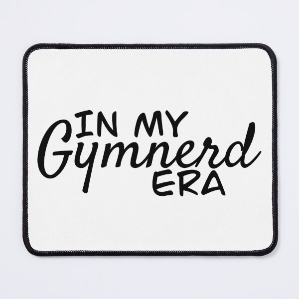 Aperçu de l'œuvre Dans mon époque Gymnerd créée et vendue par CoachAlainnee.Designs.