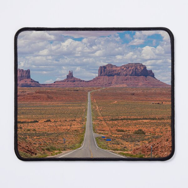 Artikelvorschau, Die ikonische Straße zum Monument Valley entworfen und verkauft von FabioPhoto.
