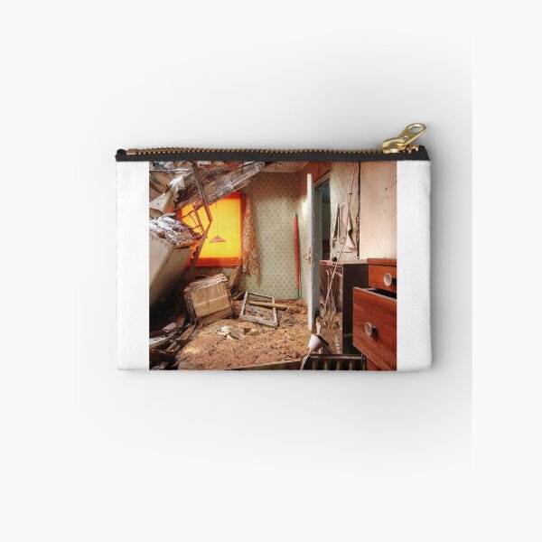 Item preview, 28.3.2018: Dying Home designed and sold by Petri Volanen.