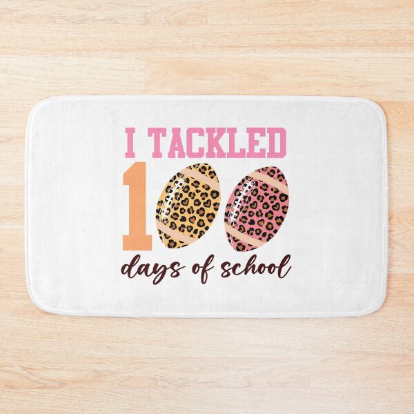 Artikelvorschau, Ich habe 100 Days Of School Leopard Football Student-Kid in Angriff genommen entworfen und verkauft von Smix Pixels.