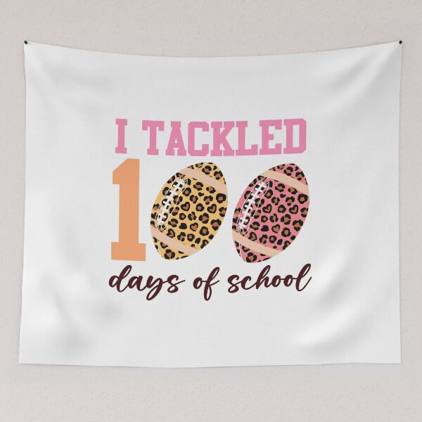 Artikelvorschau, Ich habe 100 Days Of School Leopard Football Student-Kid in Angriff genommen entworfen und verkauft von Smix Pixels.