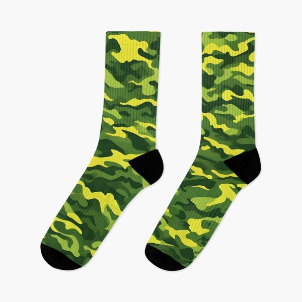 Artikelvorschau, Grünes und gelbes Tarnmuster entworfen und verkauft von TheCamoShop.