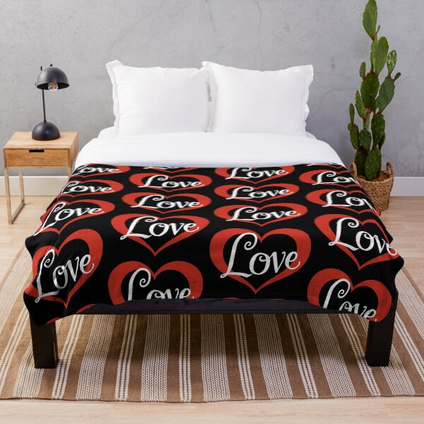 Artikelvorschau, Im Zeichen der Liebe - Herzform mit Text "Love" entworfen und verkauft von randrdesign.