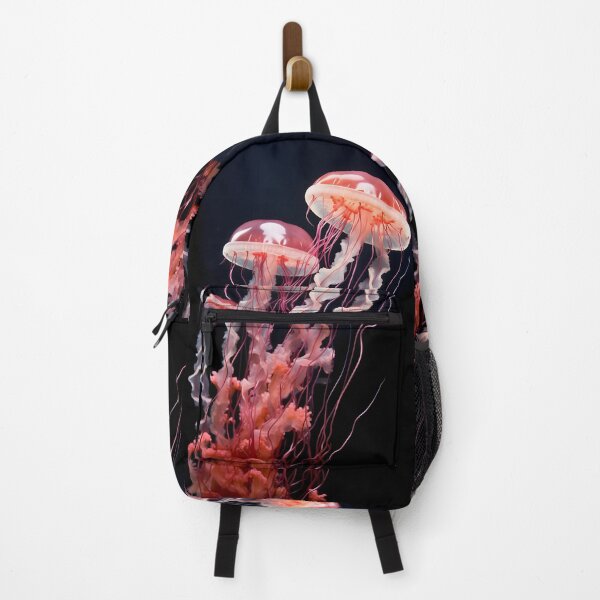 Artikelvorschau, Wunderschöne orangefarbene und rosa Ozeanquallen oder Medusa-Tierschwimmen entworfen und verkauft von NBSStore.