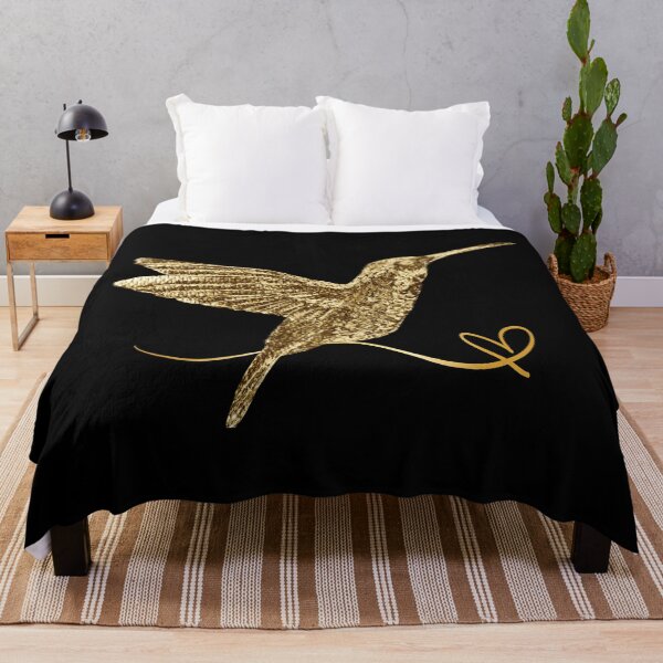 Item preview, golden hummingbird, designed and sold by LYDIA0304.