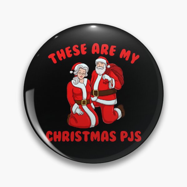 Aperçu de l'œuvre These Are My Christmas PJs Santa And Mrs Claus Gear créée et vendue par DynamicDesign.