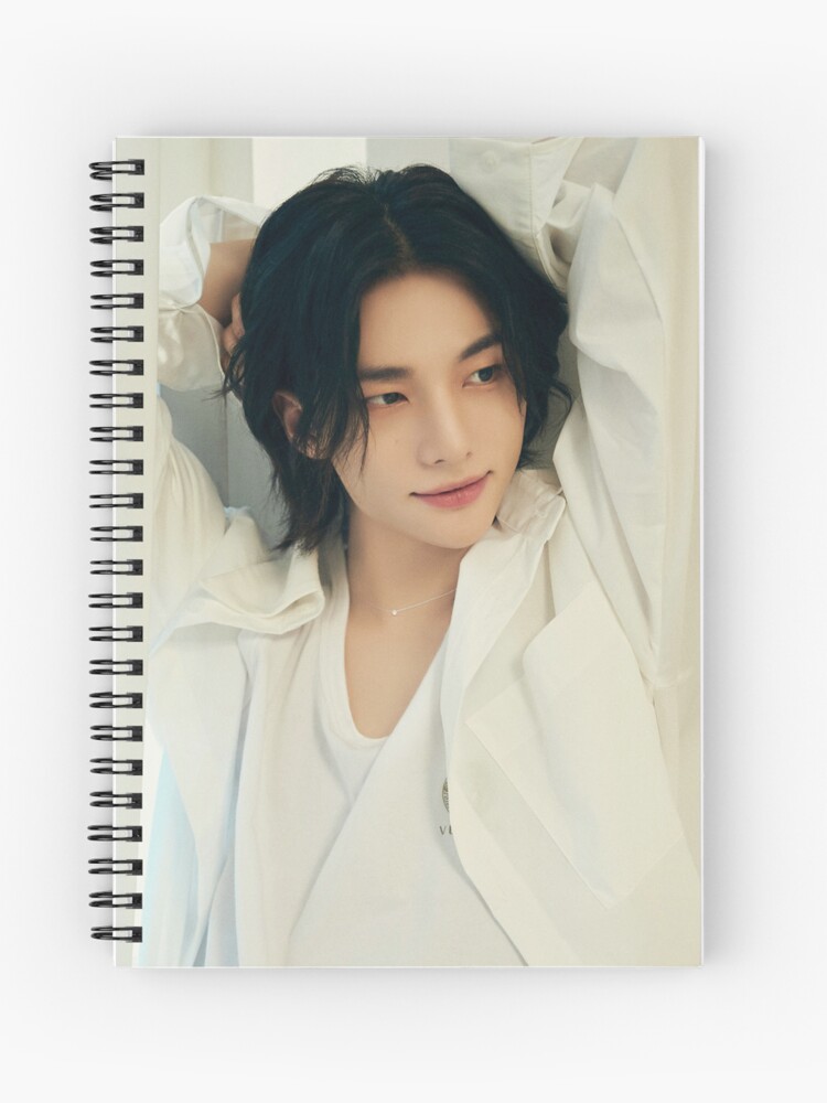 2024 Hyunjin Hwang Stray Kids step out work tour Rock Star