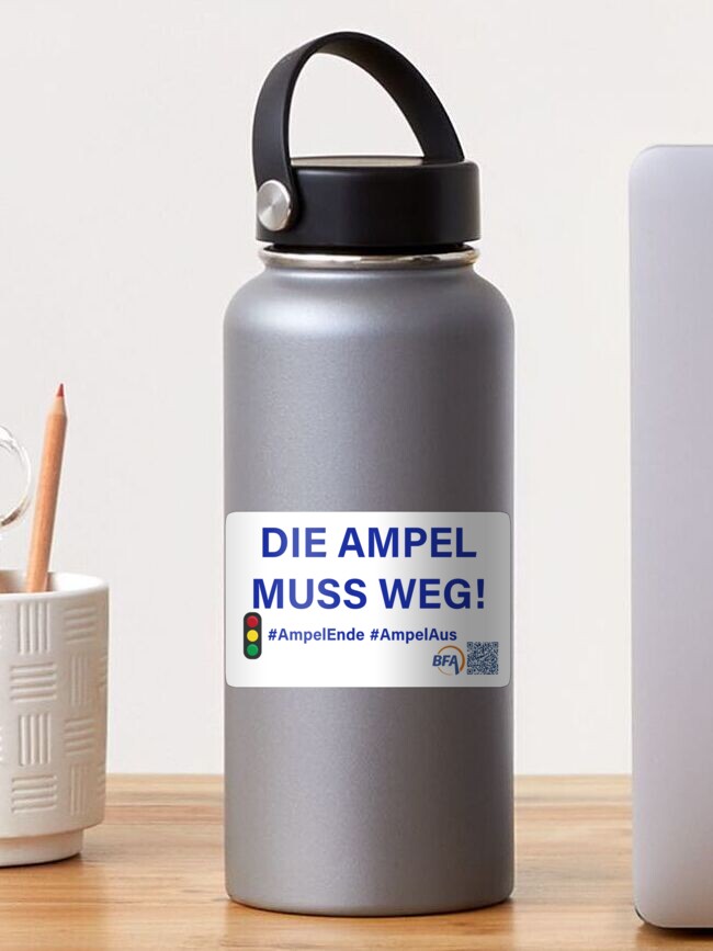 Thumbnail 1 von 3, Sticker, Die Ampel Muss Weg! designt und verkauft von BFAVerein.