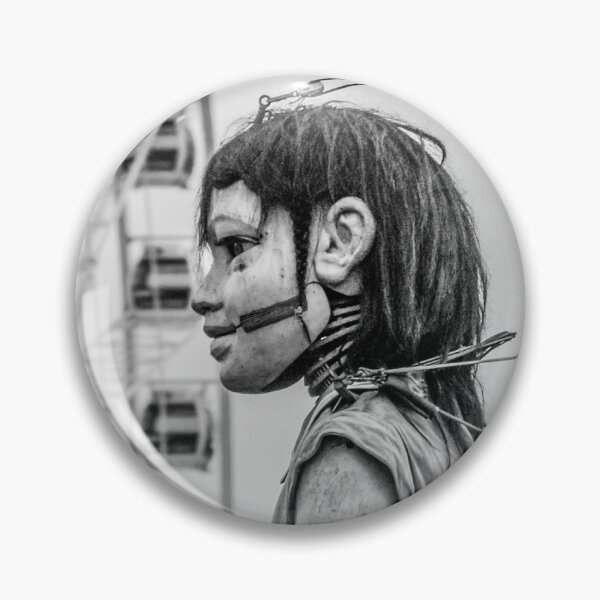 Artikelvorschau, Little Girl Giant, Liverpool 2012 entworfen und verkauft von Bobbex.