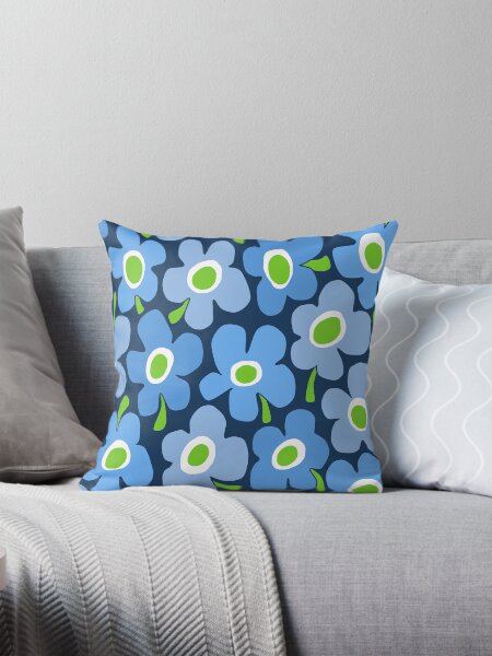 Aperçu de l'œuvre Motif floral scandinave rétro emblématique en bleu et vert créée et vendue par Deutschic.