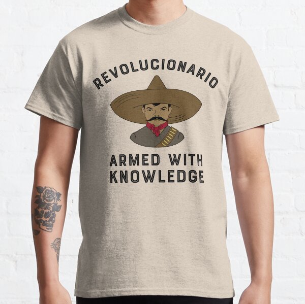 Revolucionario armado de conocimiento Camiseta clásica