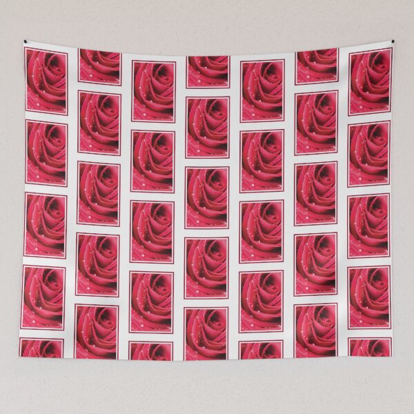 Artikelvorschau, Wunderschöne rote Rose mit Tautropfen! Speziell für Rosenliebhaber! entworfen und verkauft von rs-designs.