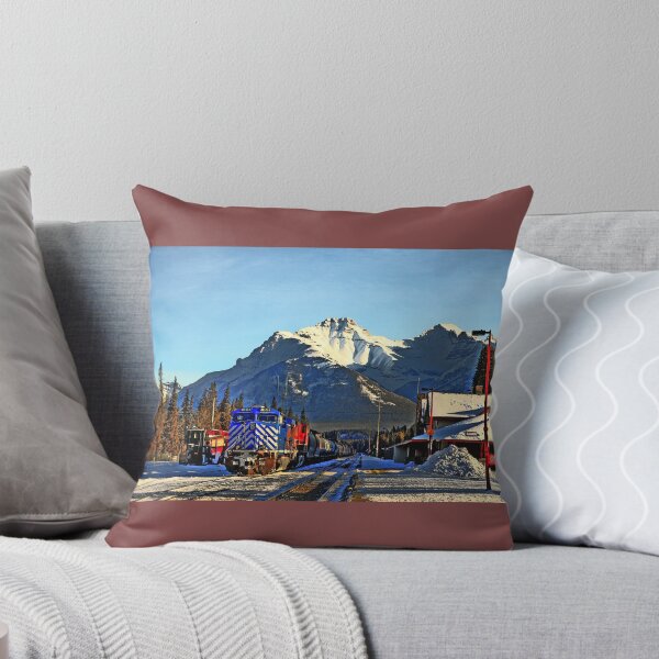 Aperçu de l'œuvre Rocky transportation in Banff, Alberta créée et vendue par Christopher B Smyth.