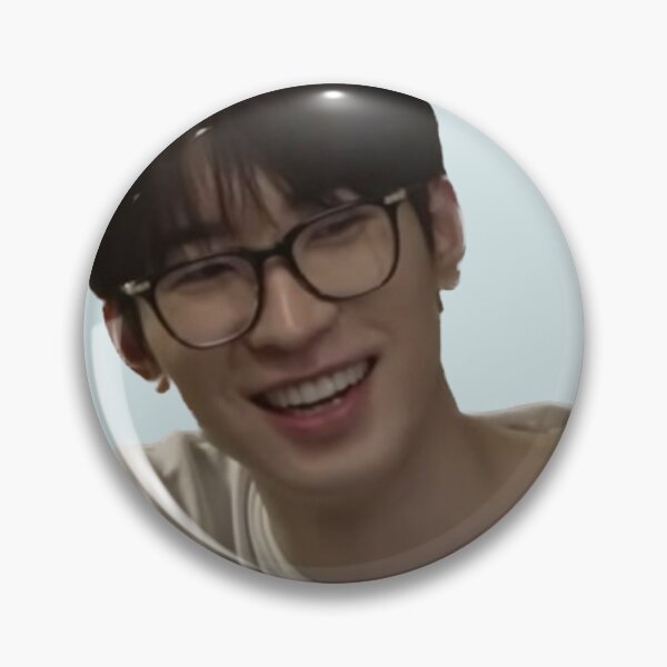 Item preview, Wonwoo, Wonu, Jeon Wonwoo, Gose, Yendo, 17, Quilates, Linda, Rosa, Gafas, Sonrisa designed and sold by KPopPalette.