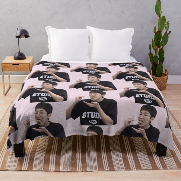 Item preview, Wonwoo, Wonu, Jeon Wonwoo, Gose, Going, 17, Carat, Cute, Pink, Glsses, Smile designed and sold by KPopPalette.