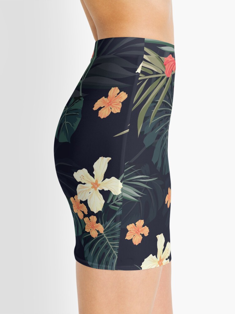 Alternate view of Dark tropical flowers Mini Skirt