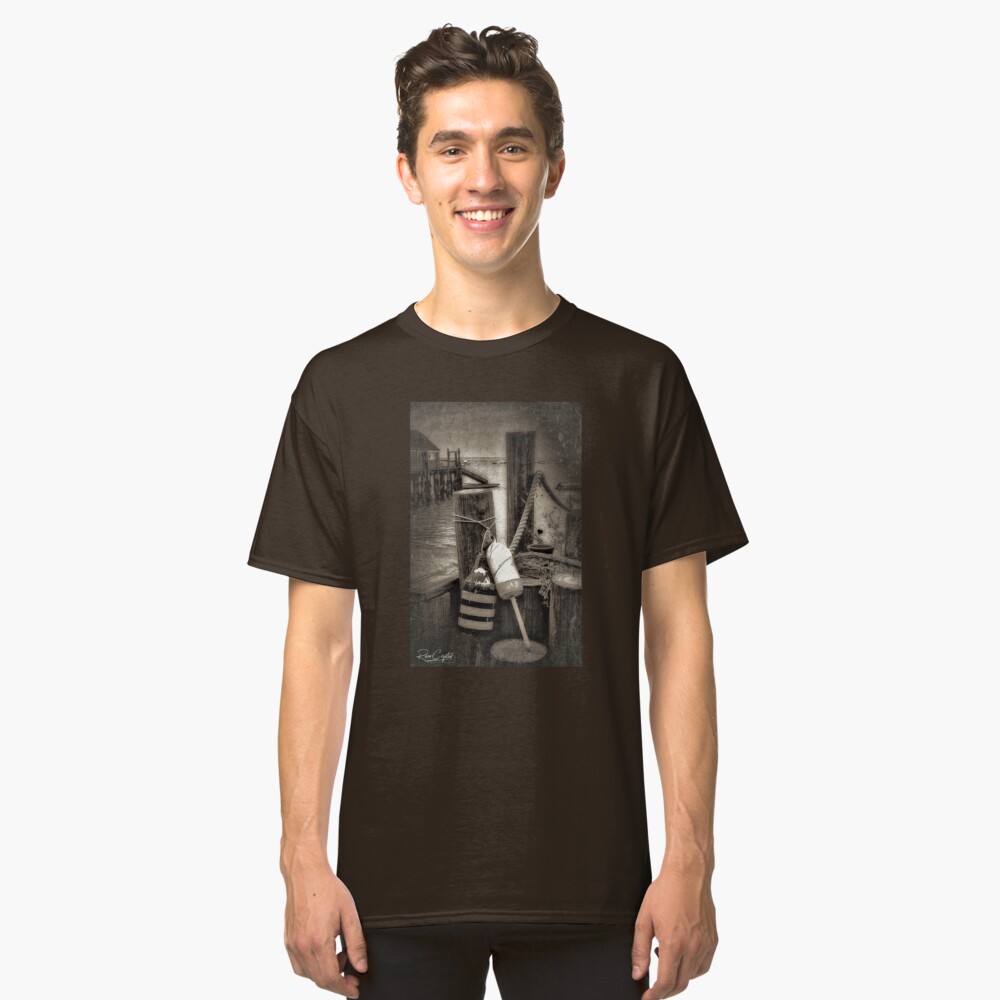 A Glimpse Of The Sea Classic T-Shirt