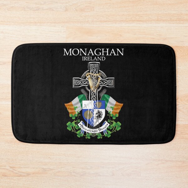 Artikelvorschau, ✅ Monaghan, Irland, Irisch-keltisches Kreuz & Wappen entworfen und verkauft von REAL IRISH GIFTS.
