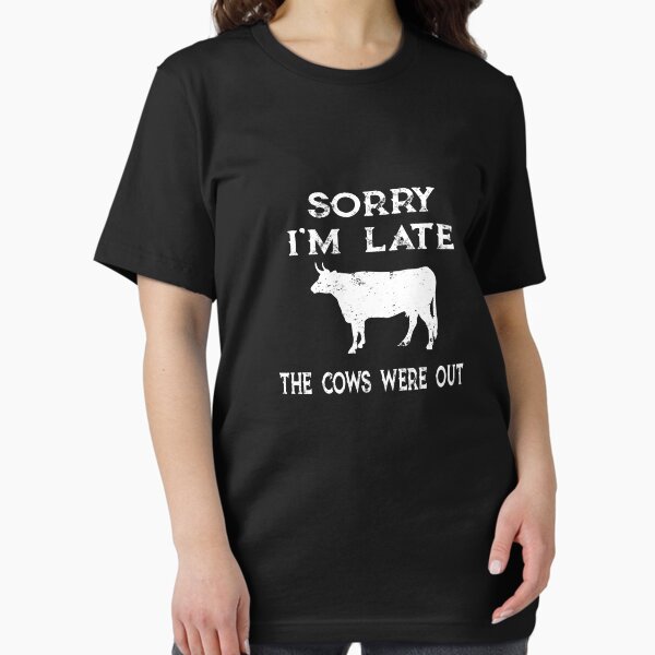 Vista previa del artículo con la obra «Camisetas de las vacas del ganado del granjero - vaca divertida camisetas Lo siento soy 'las últimas' las vacas estaban fuera de la camiseta de la idea del regalo y tazas camisetas de las vacas», diseñado y vendido por sols.