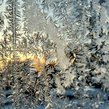 Artwork thumbnail, Frozen by OutJsWindow